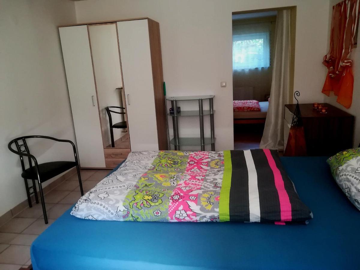 Ferienwohnung In Hahnheim, Rheinhessen Buitenkant foto